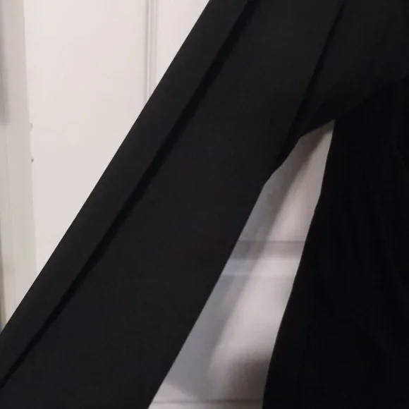 Dress - Picture 4 of 8